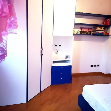 House With 4 Bedrooms In With Wonderful Sea View And Furnished Terrace 500 M From The Beach Holiday home