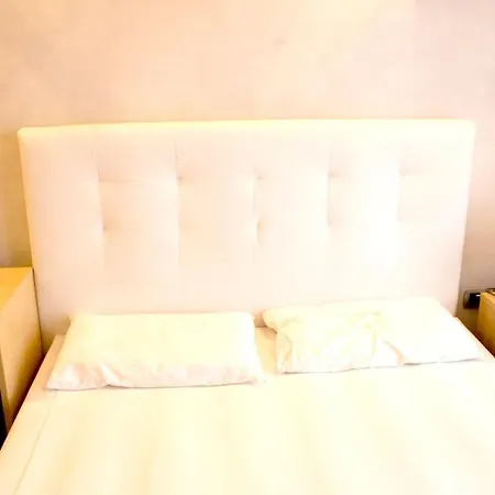 House With 4 Bedrooms In With Wonderful Sea View And Furnished Terrace 500 M From The Beach Holiday home Sanremo