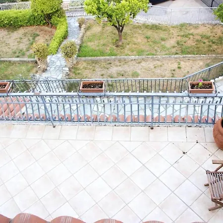Holiday home House With 4 Bedrooms In With Wonderful Sea View And Furnished Terrace 500 M From The Beach *