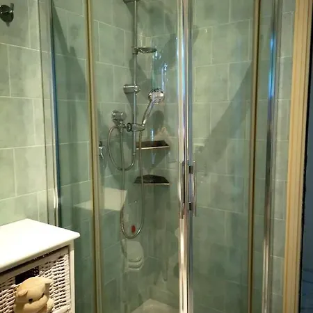 펜션 House With 4 Bedrooms In With Wonderful Sea View And Furnished Terrace 500 M From The Beach *